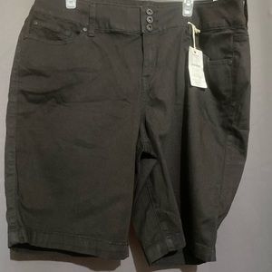 Torrid denim black shorts